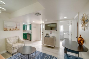about 5 Mi to Downtown Chic Bakersfield Apartment!